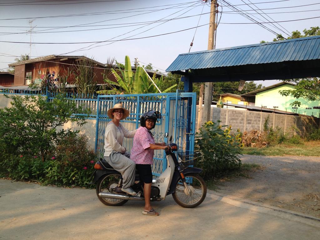 The Little Lopburi Village Екстер'єр фото