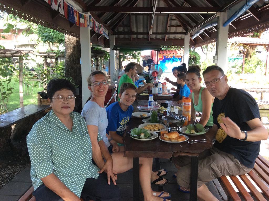 The Little Lopburi Village Екстер'єр фото