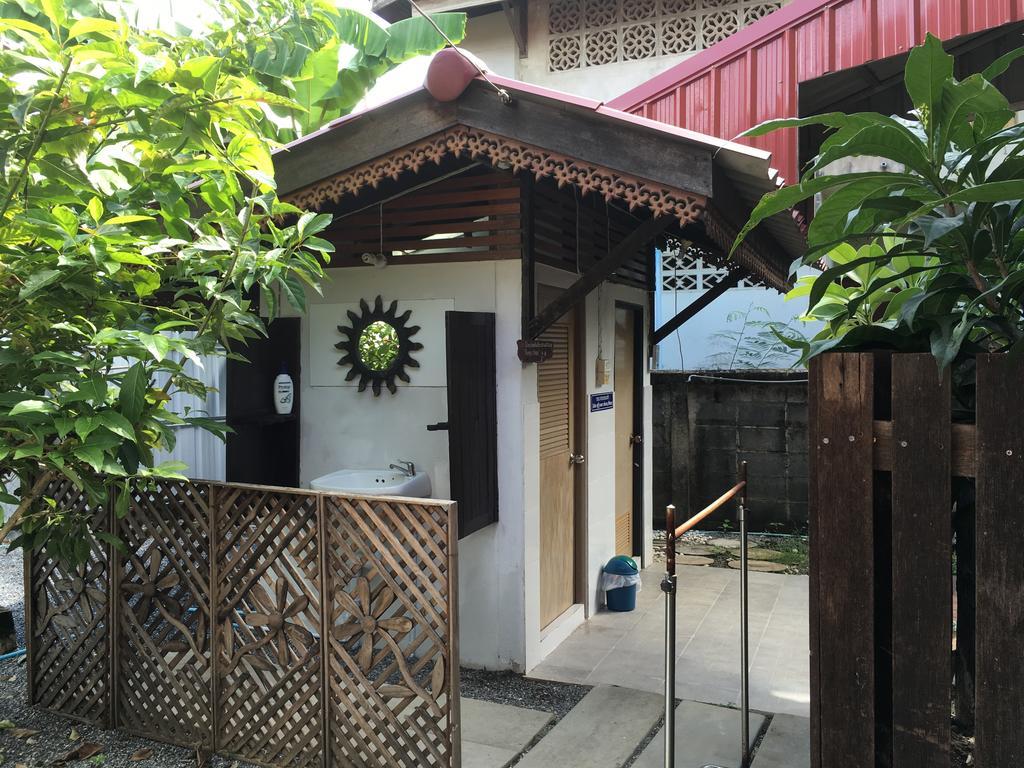 The Little Lopburi Village Екстер'єр фото